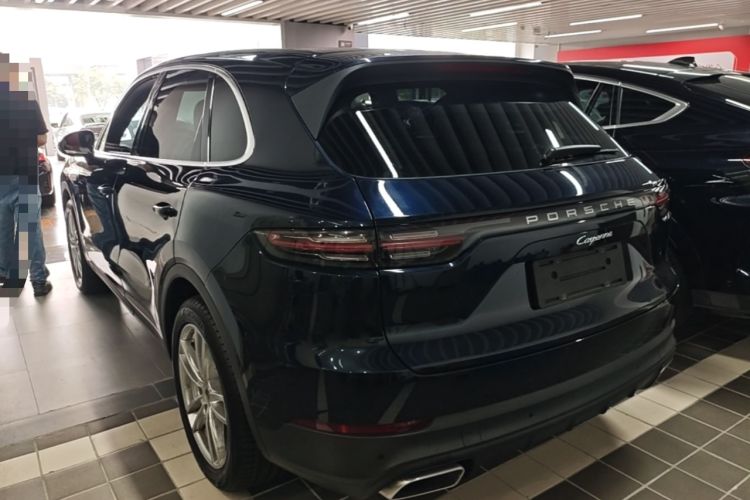 Used Porsche Cayenne 2022 Cayenne 3.0T Platinum Edition Rear Left 45 Deg
