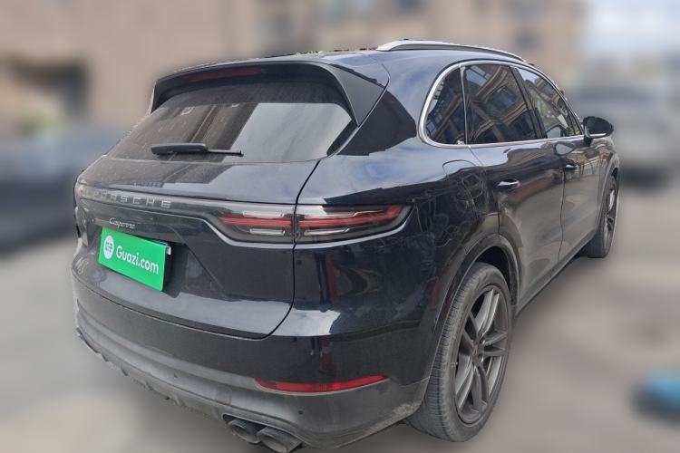 Used Porsche Cayenne 2022 Cayenne 3.0T Platinum Edition Rear Right 45 Deg