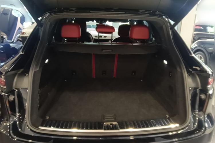 Used Porsche Cayenne 2022 Cayenne 3.0T Platinum Edition Trunk