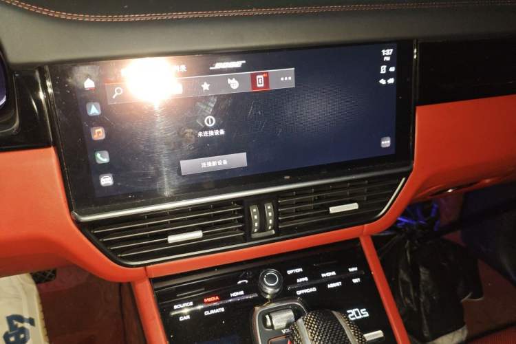 Used Porsche Cayenne 2022 Cayenne 3.0T Platinum Edition Audio And AC Panel