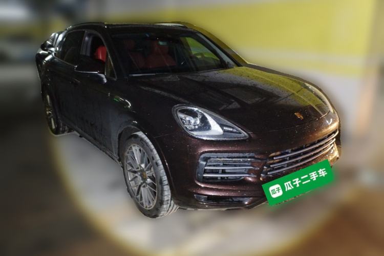 Used Porsche Cayenne 2022 Cayenne 3.0T Platinum Edition Front Right 45 Deg