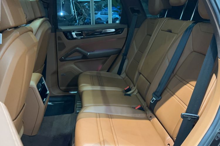 Used Porsche Cayenne 2022 Cayenne 3.0T Platinum Edition Interior 1