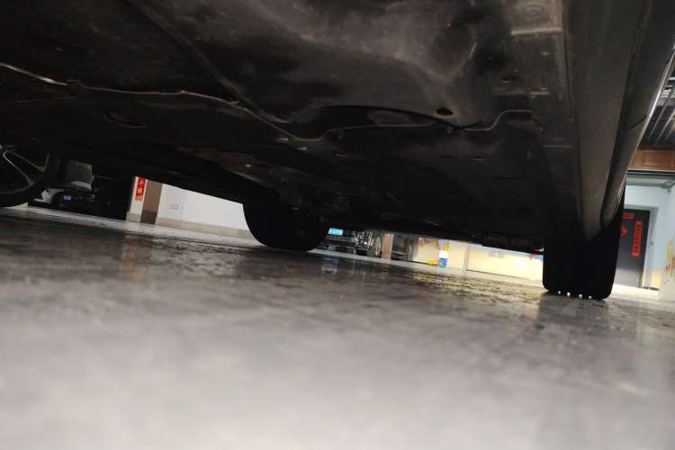 Used Porsche Cayenne 2022 Cayenne 3.0T Platinum Edition Chassis Rear Right