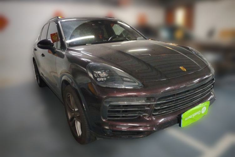 Used Porsche Cayenne 2022 Cayenne 3.0T Platinum Edition Front Right 45 Deg