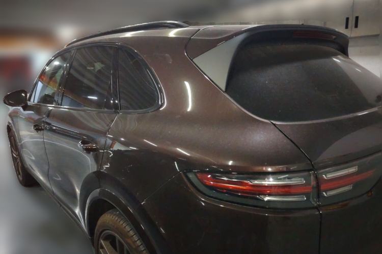 Used Porsche Cayenne 2022 Cayenne 3.0T Platinum Edition Rear Left 45 Deg