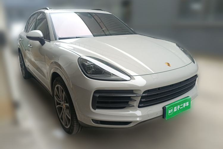 Used Porsche Cayenne 2022 Cayenne 3.0T Platinum Edition Front Right 45 Deg