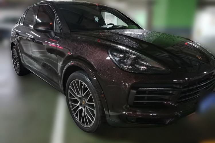 Used Porsche Cayenne 2022 Cayenne 3.0T Platinum Edition Front Right 45 Deg