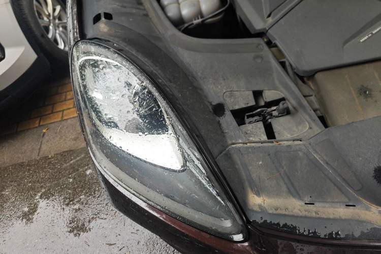 Used Porsche Cayenne 2022 Cayenne 3.0T Platinum Edition Right Front Headlight