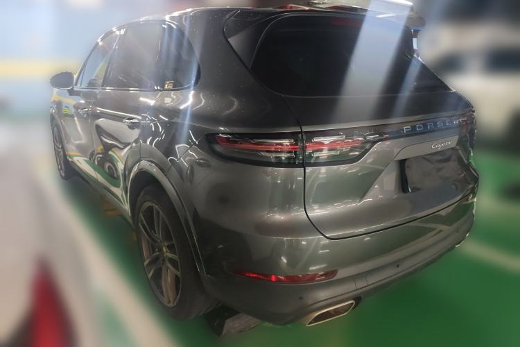 Used Porsche Cayenne 2022 Cayenne 3.0T Platinum Edition Rear Left 45 Deg