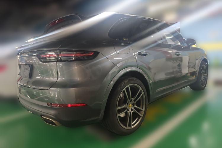 Used Porsche Cayenne 2022 Cayenne 3.0T Platinum Edition Rear Right 45 Deg