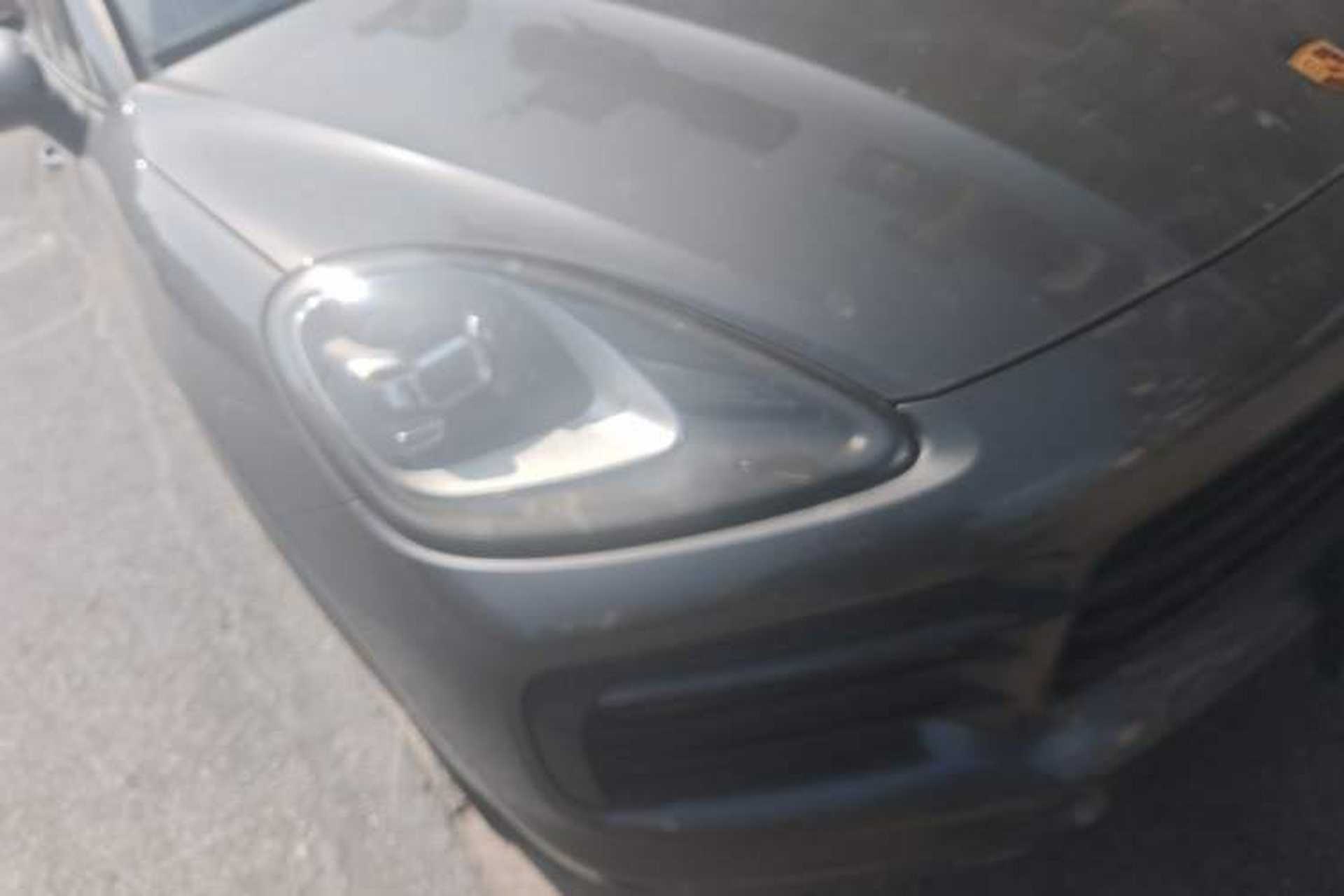 Used Porsche Cayenne 2022 Cayenne 3.0T Platinum Edition Right Front Headlight