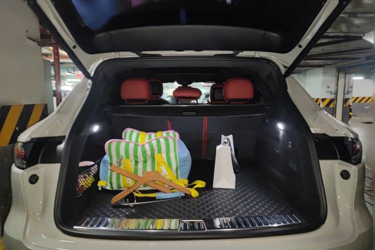 Used Porsche Cayenne 2022 Cayenne 3.0T Platinum Edition Trunk