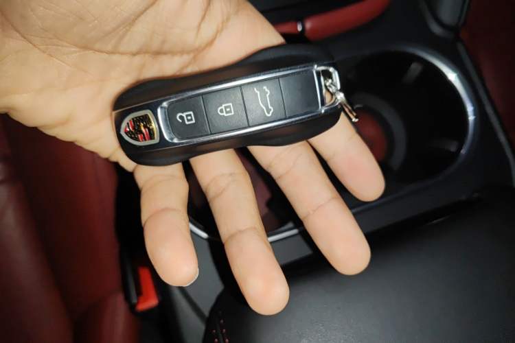 Used Porsche Cayenne 2022 Cayenne 3.0T Platinum Edition Vehicle Key
