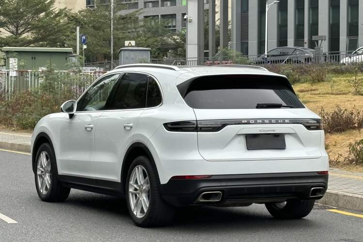 Used Porsche Cayenne 2022 Cayenne 3.0T Platinum Edition Exterior 5