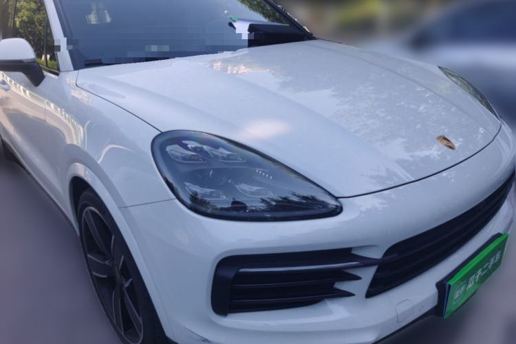 Used Porsche Cayenne 2022 Cayenne 3.0T Platinum Edition Front Right 45 Deg