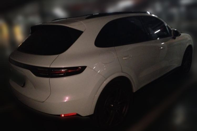 Used Porsche Cayenne 2022 Cayenne 3.0T Platinum Edition Rear Right 45 Deg
