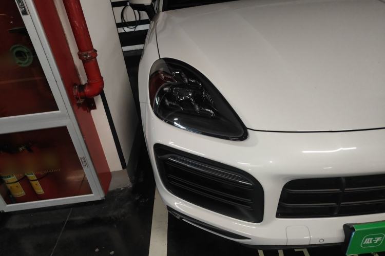 Used Porsche Cayenne 2022 Cayenne S 2.9T Platinum Edition Right Front Headlight