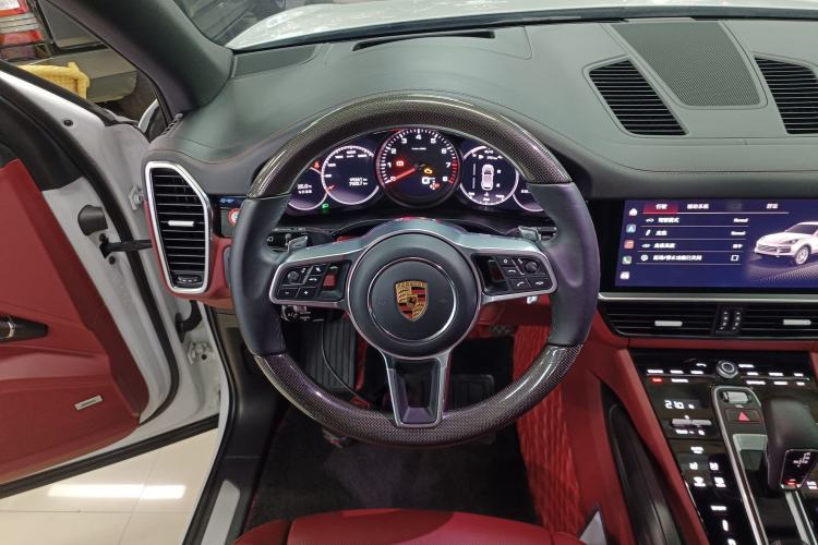 Used Porsche Cayenne 2022 Cayenne 3.0T Platinum Edition Steering Wheel