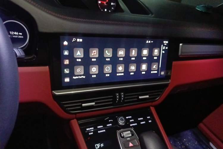 Used Porsche Cayenne 2023 Cayenne 3.0T Platinum Edition Audio And AC Panel