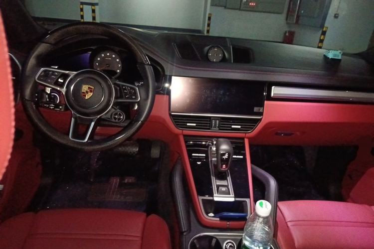 Used Porsche Cayenne 2023 Cayenne 3.0T Platinum Edition Center Console