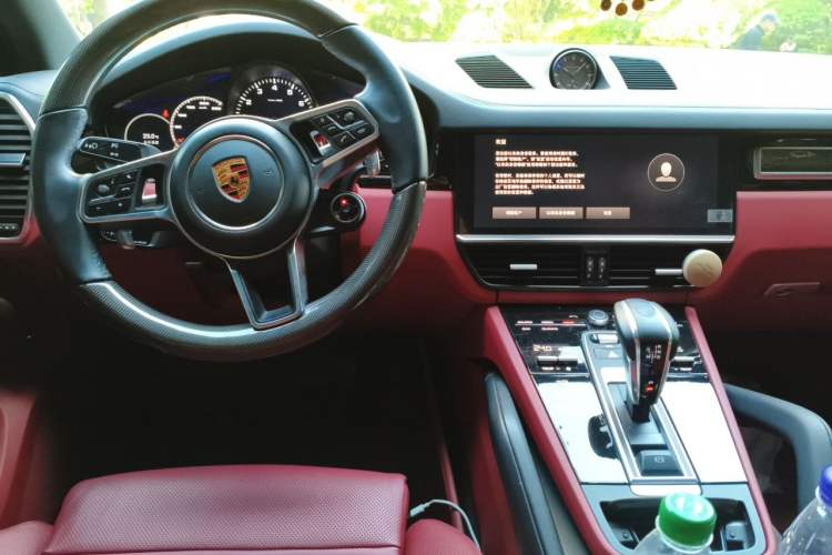 Used Porsche Cayenne 2023 Cayenne 3.0T Platinum Edition Center Console