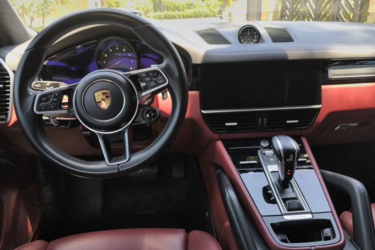 Used Porsche Cayenne 2023 Cayenne 3.0T Platinum Edition Center Console