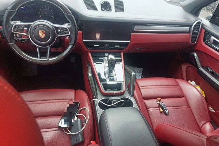 Used Porsche Cayenne 2023 Cayenne 3.0T Platinum Edition Center Console