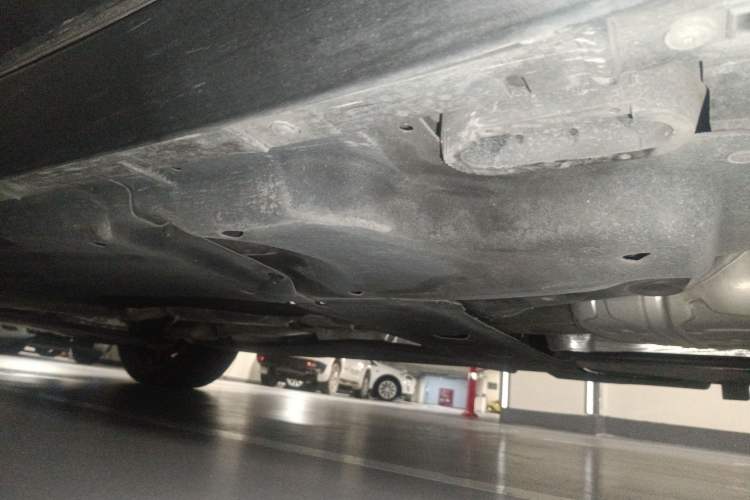 Used Porsche Cayenne 2023 Cayenne 3.0T Platinum Edition Chassis Front Left