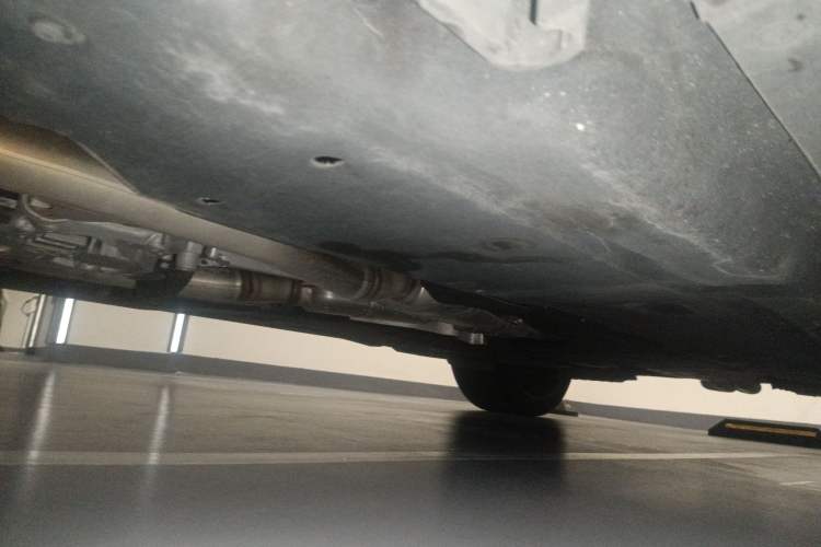 Used Porsche Cayenne 2023 Cayenne 3.0T Platinum Edition Chassis Rear Left