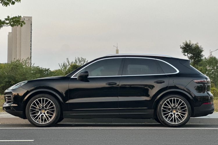 Used Porsche Cayenne 2023 Cayenne 3.0T Exterior 1