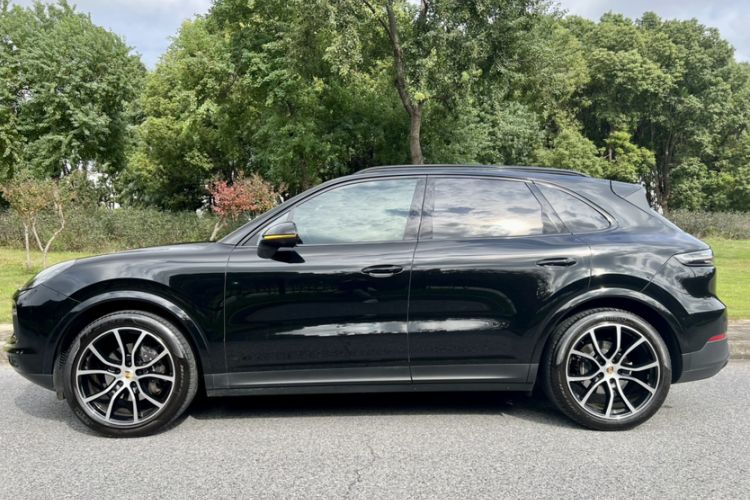 Used Porsche Cayenne 2023 Cayenne 3.0T Platinum Edition Exterior 3