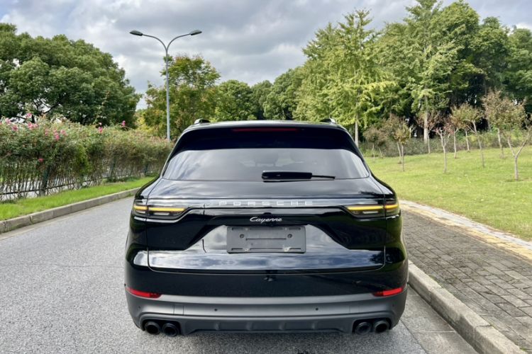 Used Porsche Cayenne 2023 Cayenne 3.0T Platinum Edition Exterior 5