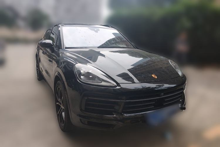 Used Porsche Cayenne 2023 Cayenne 3.0T Platinum Edition Front Right 45 Deg