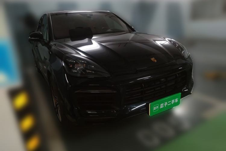 Used Porsche Cayenne 2023 Cayenne S 2.9T Platinum Edition Front Right 45 Deg