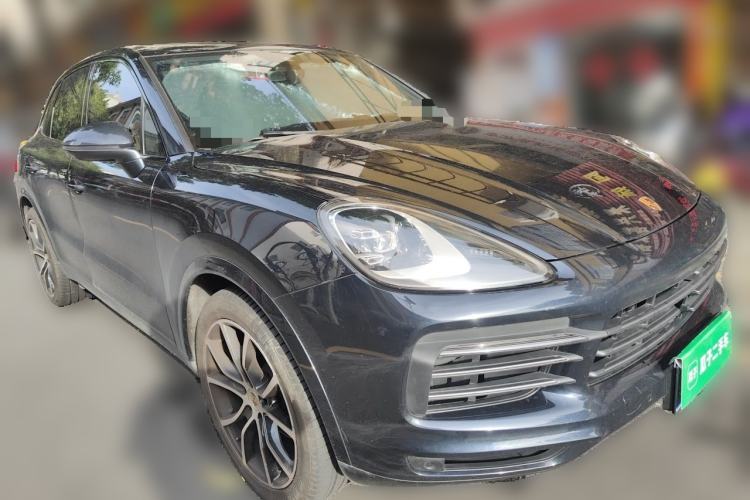 Used Porsche Cayenne 2023 Cayenne 3.0T Platinum Edition Front Right 45 Deg