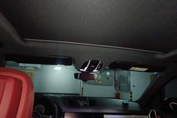 Used Porsche Cayenne 2023 Cayenne 3.0T Platinum Edition Headliner