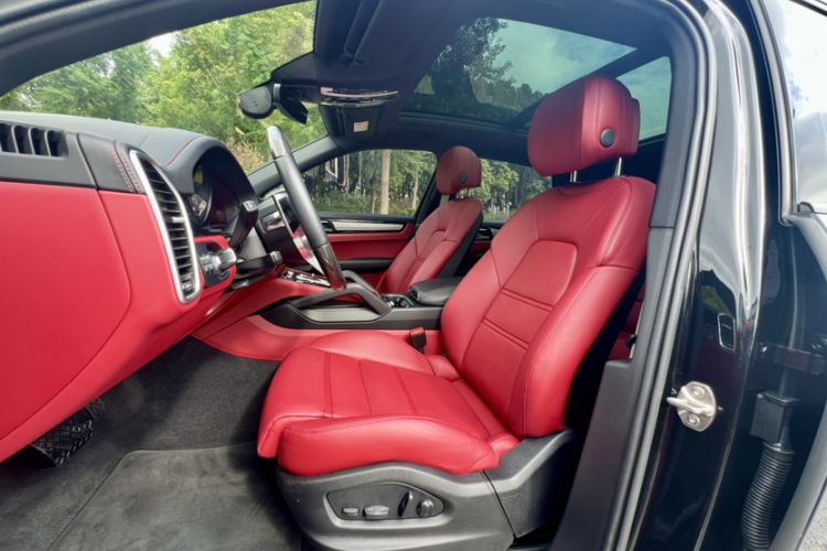 Used Porsche Cayenne 2023 Cayenne 3.0T Platinum Edition Interior 4
