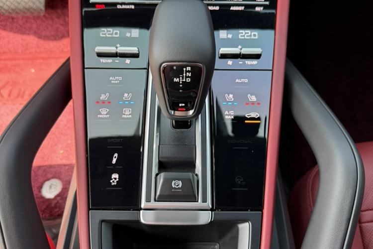 Used Porsche Cayenne 2023 Cayenne 3.0T Platinum Edition Interior 5
