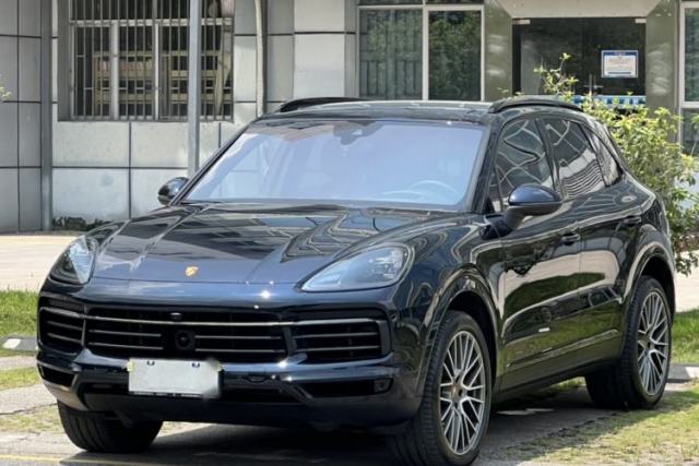 Porsche Cayenne 2023 Cayenne 3.0T Platinum Edition d’occasion