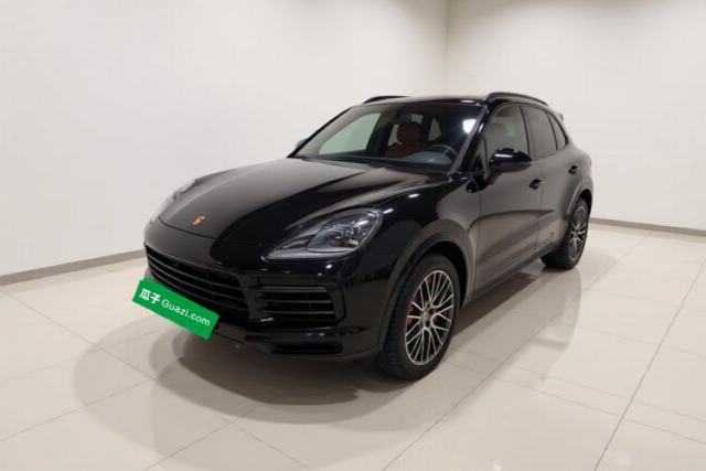 Porsche Cayenne 2023 Cayenne Coupé 3.0T Platinum Edition usado