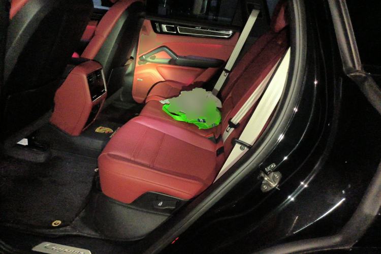 Used Porsche Cayenne 2023 Cayenne 3.0T Platinum Edition Left Rear Seat