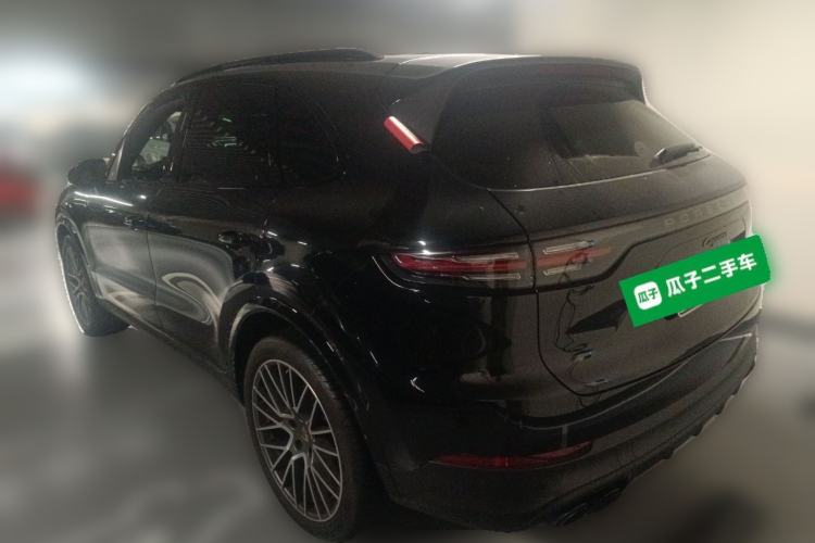 Used Porsche Cayenne 2023 Cayenne 3.0T Platinum Edition Rear Left 45 Deg