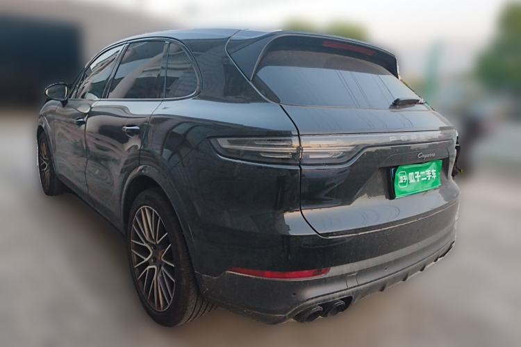 Used Porsche Cayenne 2023 Cayenne 3.0T Platinum Edition Rear Left 45 Deg