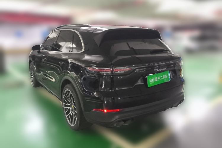Used Porsche Cayenne 2023 Cayenne 3.0T Platinum Edition Rear Left 45 Deg
