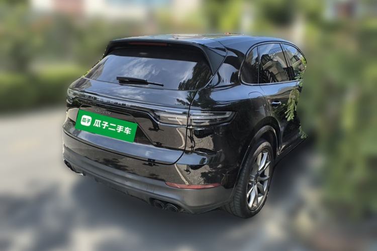 Used Porsche Cayenne 2023 Cayenne 3.0T Platinum Edition Rear Right 45 Deg