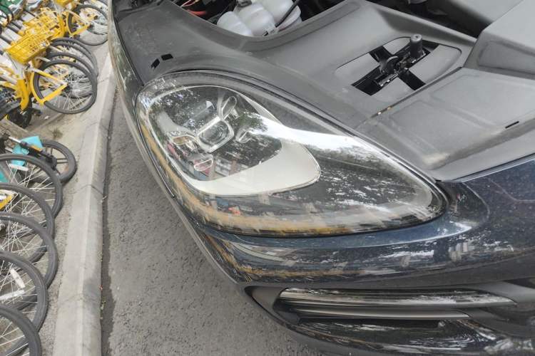 Used Porsche Cayenne 2023 Cayenne 3.0T Platinum Edition Right Front Headlight