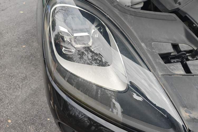 Used Porsche Cayenne 2023 Cayenne 3.0T Right Front Headlight