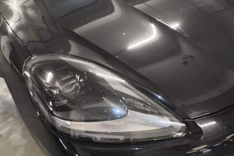 Used Porsche Cayenne 2023 Cayenne Coupé 3.0T Platinum Edition Right Front Headlight