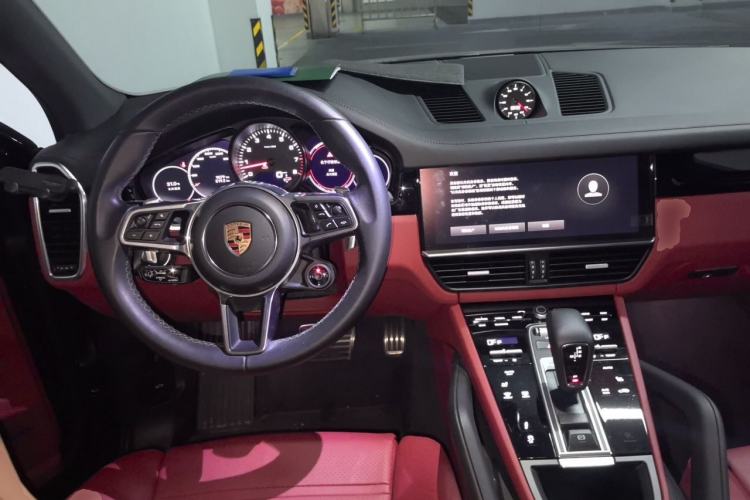Used Porsche Cayenne 2023 Cayenne S 2.9T Platinum Edition Steering Wheel