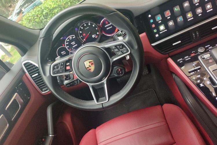 Used Porsche Cayenne 2023 Cayenne 3.0T Platinum Edition Steering Wheel